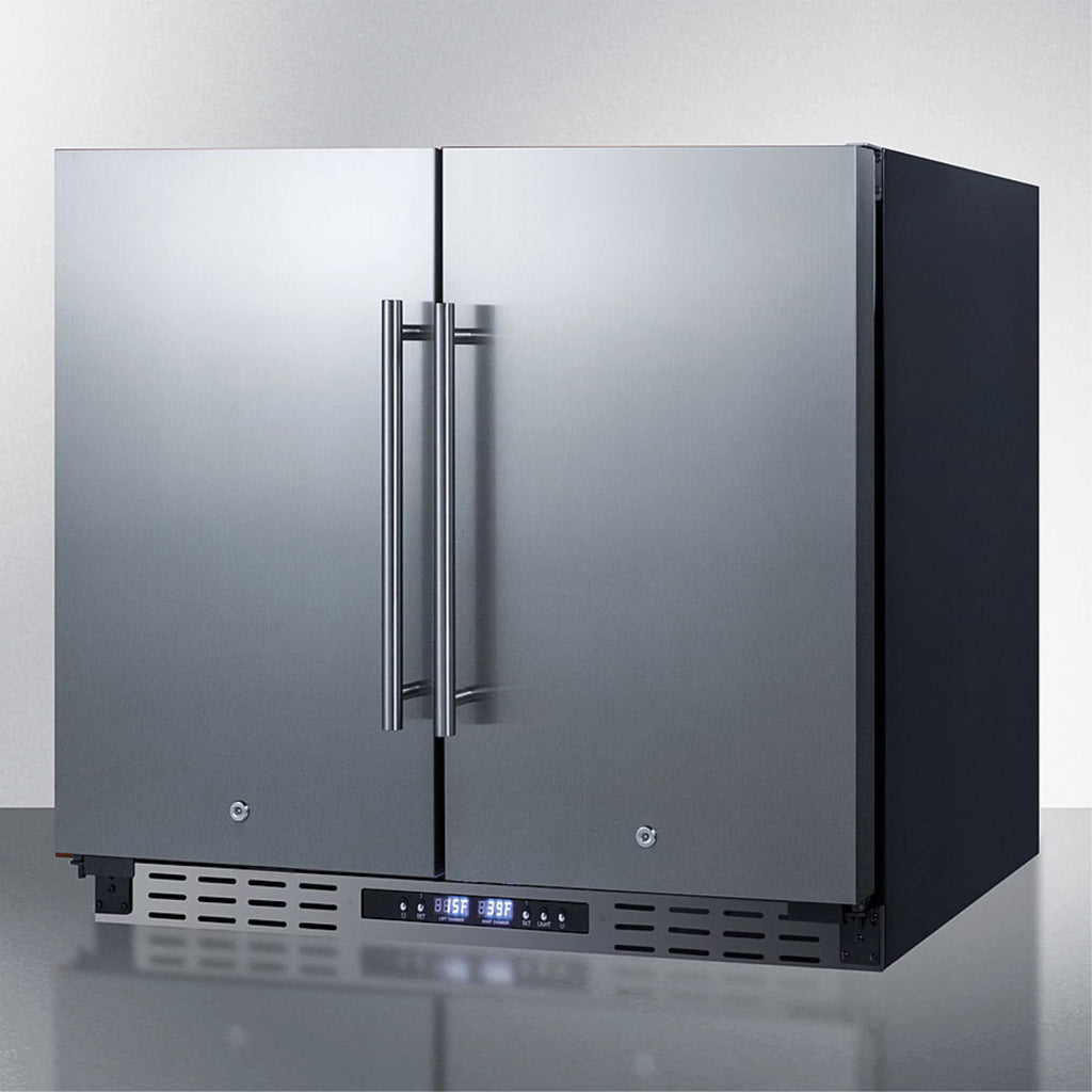 Compact Refrigerator R253615