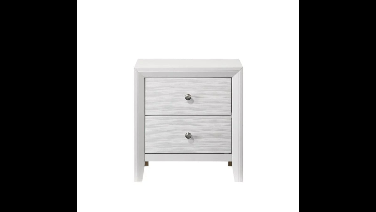 White Full Size Wood Panel Bed Set Y12532