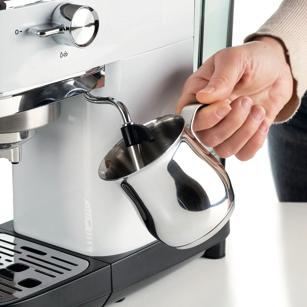 White Metal Coffee Machine C932853