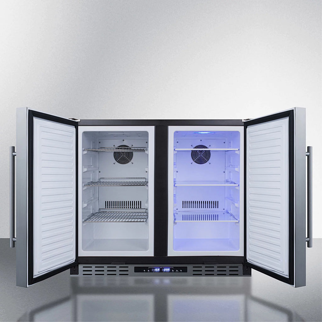 Compact Refrigerator R253615